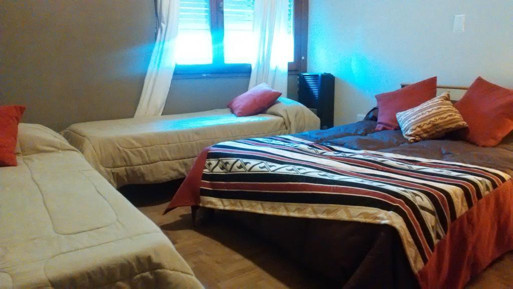 Loica Hostel Puerto Madryn Esterno foto