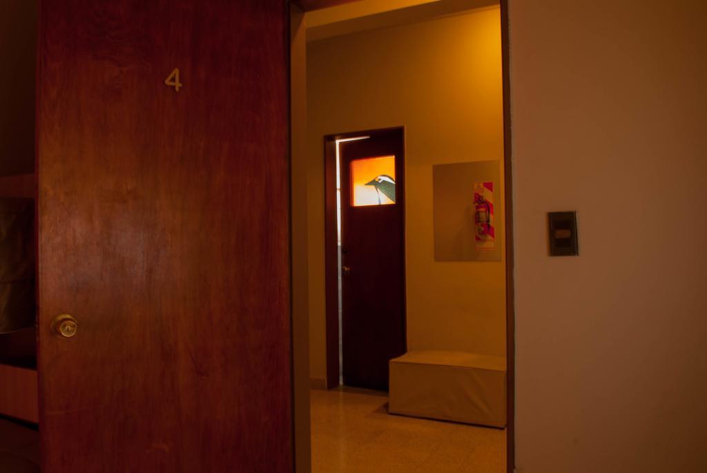 Loica Hostel Puerto Madryn Esterno foto