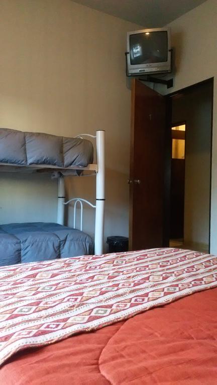 Loica Hostel Puerto Madryn Esterno foto
