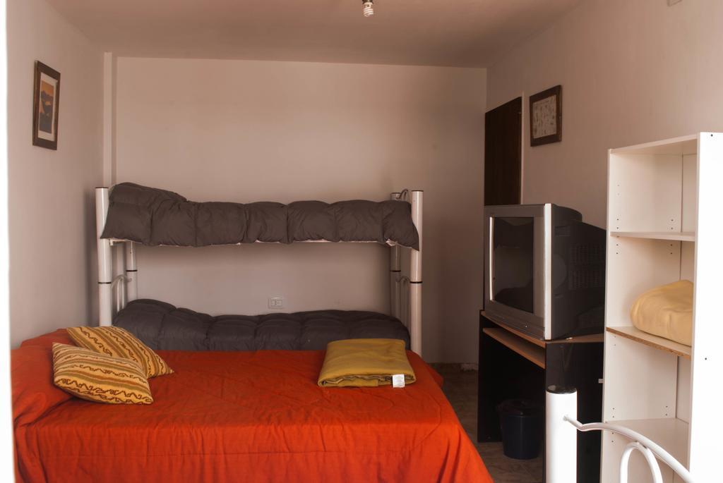 Loica Hostel Puerto Madryn Esterno foto